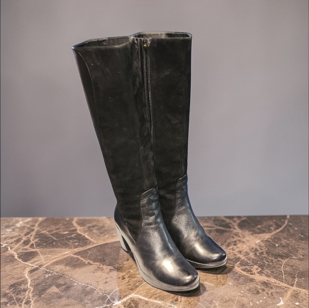 Women Vintage Leather and Suede Black Tall Boots By Dansko Size EU38 US7